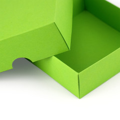 Gaiši zaļa divdaļīga kvadrātveida kaste | 90x90x30 mm | Superbox