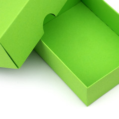 Gaiši zaļa kartona dāvanu kastīte | 95x70x30 mm | Superbox