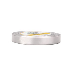 Sudraba satīna lente – spīdīga, 12 mm plata, 32 m ruļļos