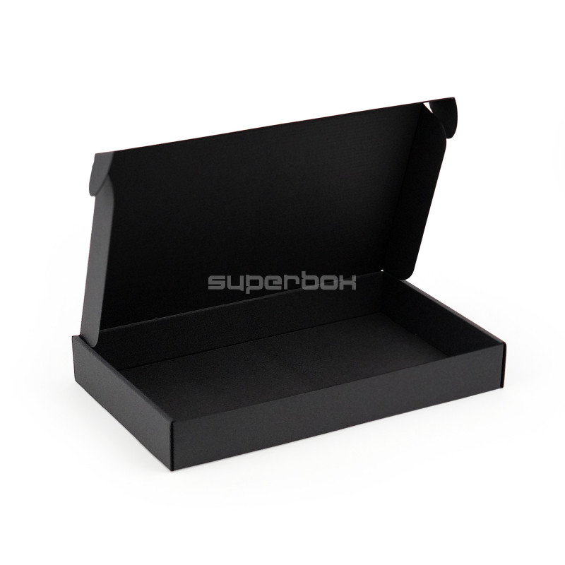 Чёрная подарочная коробка низкой высоты Чёрная подарочная коробка низкой высоты