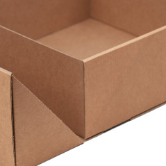 Square brown double door box with a ribbon, 220x220x90 mm