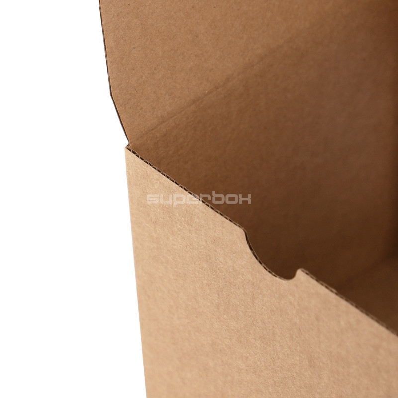 Коричневая кубическая подарочная коробка с прозрачным окошком для упаковки свечи