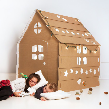 Liela gofrētā dēļu rotaļu māja bērniem STARS