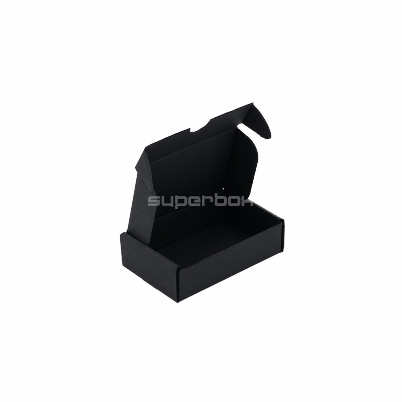 Little Black Box for Packing Small Items