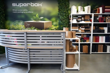 SUPERBOX physical store with display
